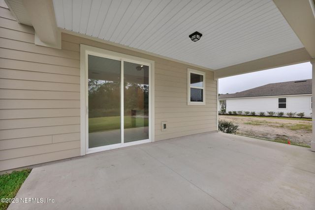 3588 AMERICANA Drive, Green Cove Springs, FL 32043