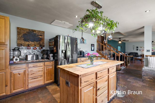 5185 Pine Ridge Drive, Norton Shores City, MI 49441
