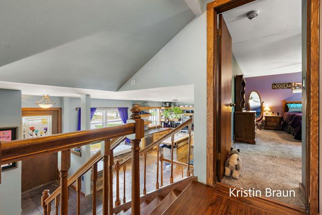 5185 Pine Ridge Drive, Norton Shores City, MI 49441