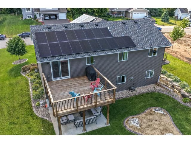 494 Northern Lights Drive, Prescott, WI 54021