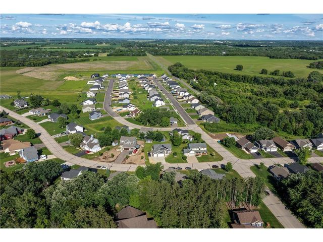 494 Northern Lights Drive, Prescott, WI 54021
