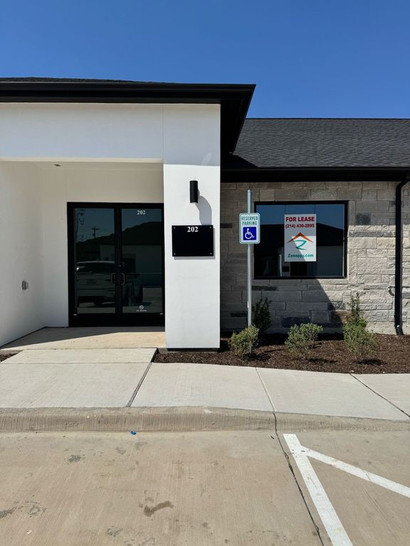 3951 Alma Road 202, Mckinney, TX 75070