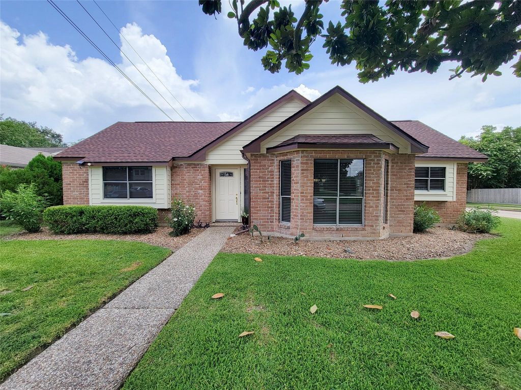 6702 Autumn Flowers Drive, Katy, TX 77449