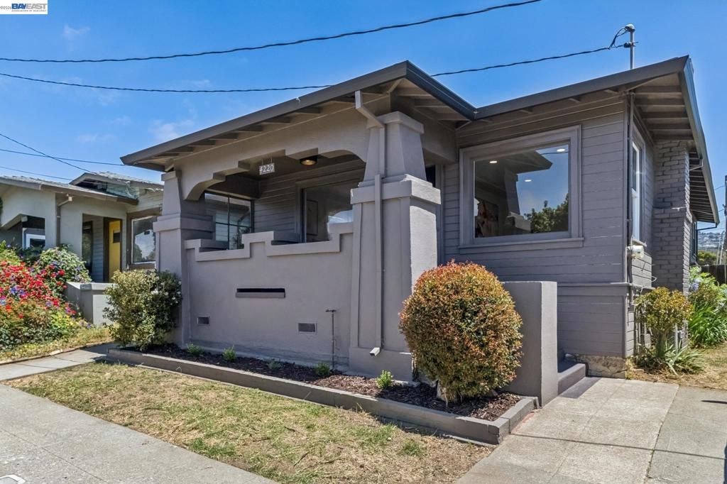 Image 1 of property listing at 4220 Suter St, Oakland, CA 94619