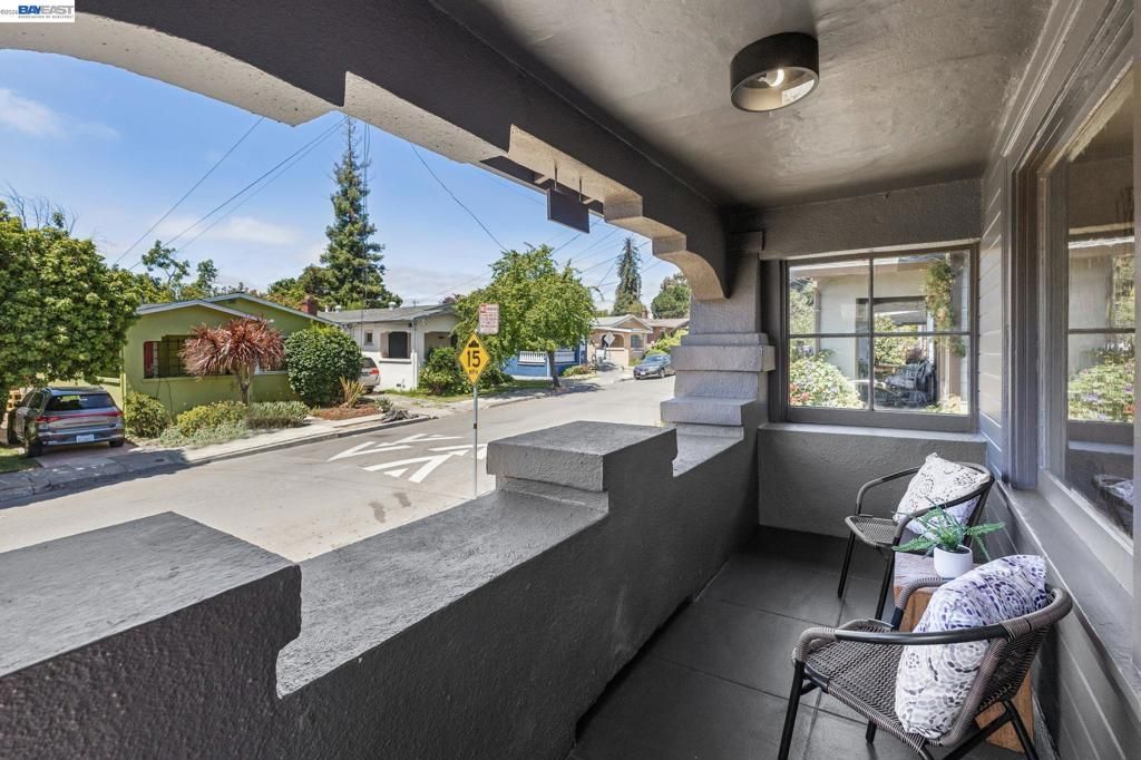 Image 2 of property listing at 4220 Suter St, Oakland, CA 94619