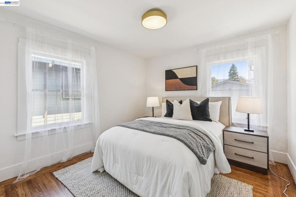Image 21 of property listing at 4220 Suter St, Oakland, CA 94619