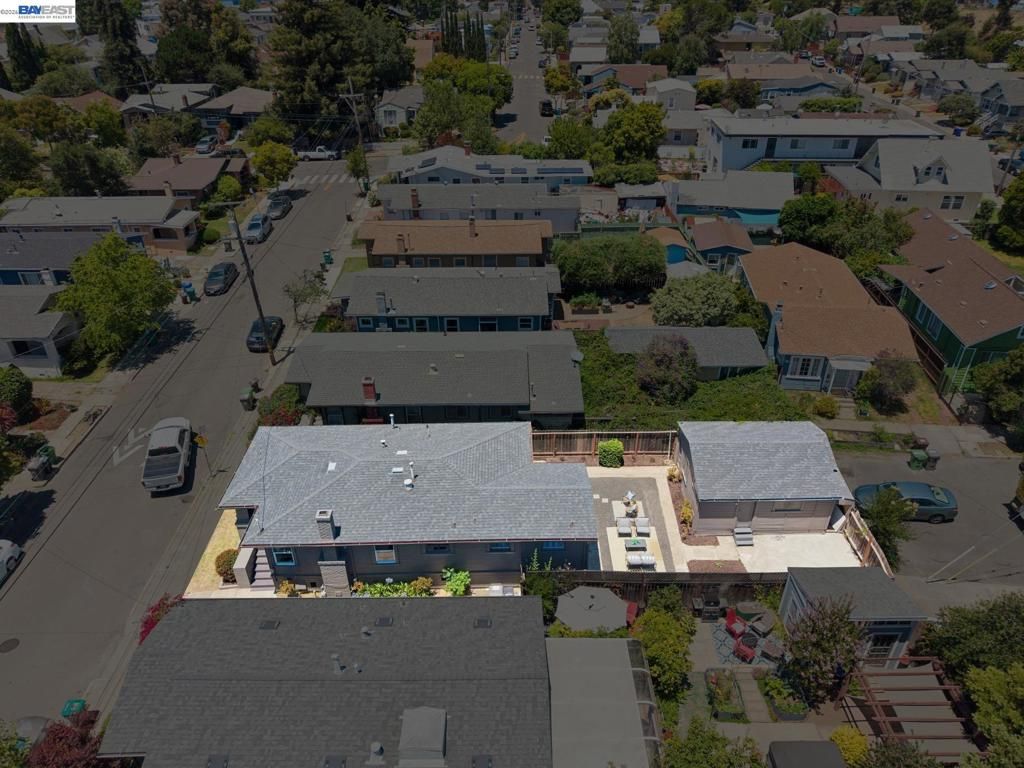 Image 34 of property listing at 4220 Suter St, Oakland, CA 94619
