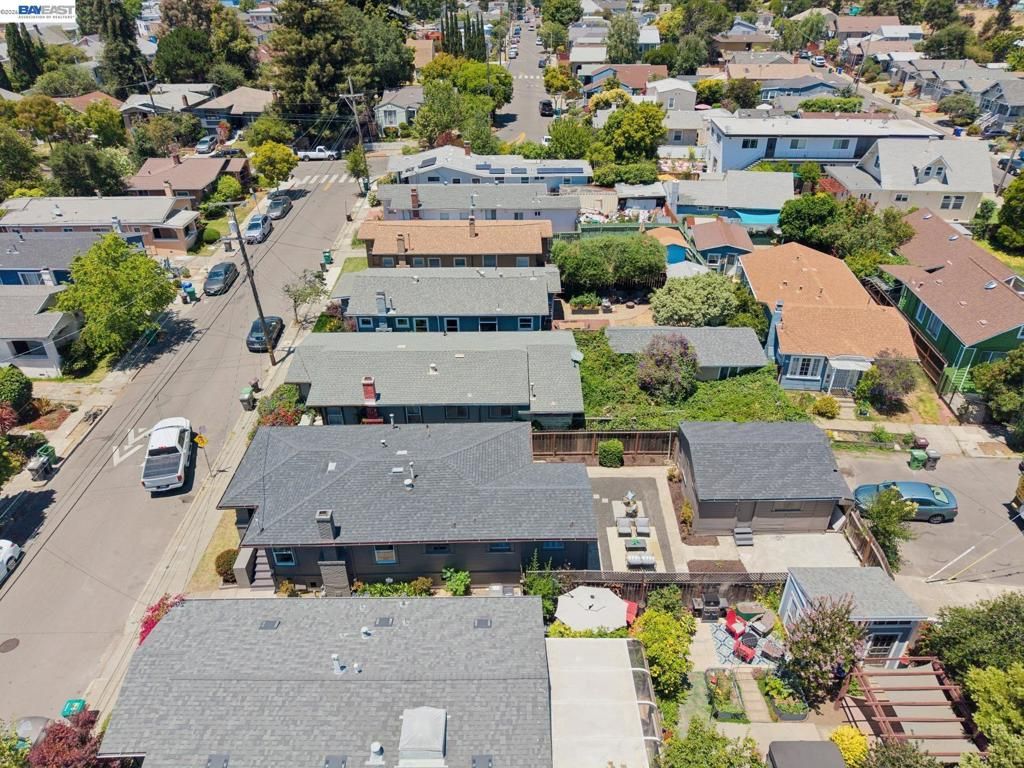 Image 35 of property listing at 4220 Suter St, Oakland, CA 94619
