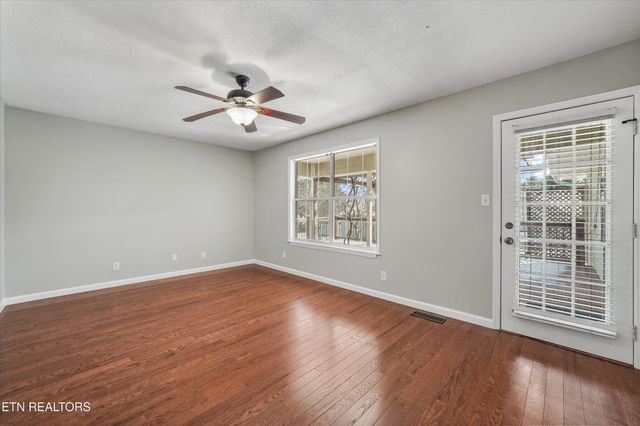 150 Maple Ridge Lane, Seymour, TN 37865