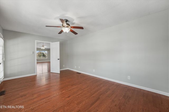 150 Maple Ridge Lane, Seymour, TN 37865