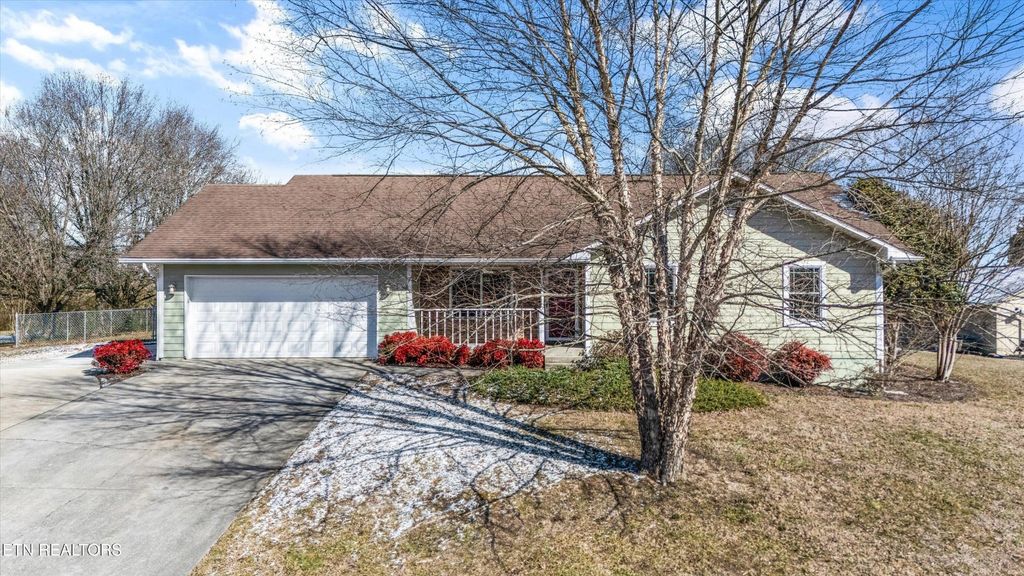 150 Maple Ridge Lane, Seymour, TN 37865