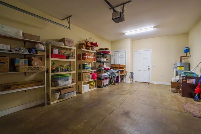 124 Saint James Pl, Cookeville, TN 38501