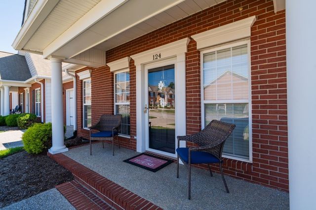 124 Saint James Pl, Cookeville, TN 38501