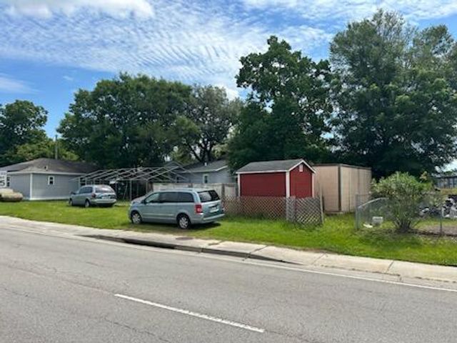 2257 Cosgrove Avenue, North Charleston, SC 29405