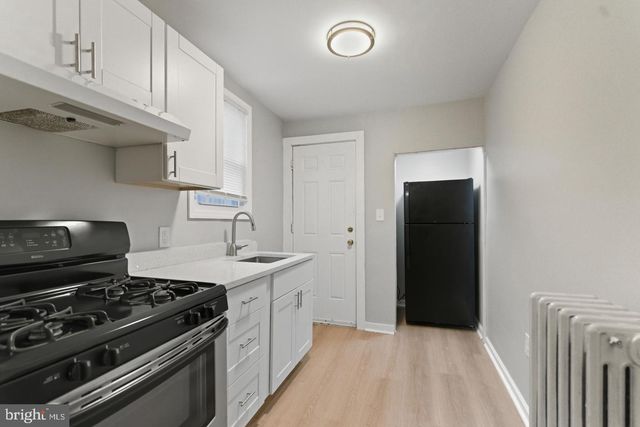 2530 COLLINS ST, Philadelphia, PA 19125