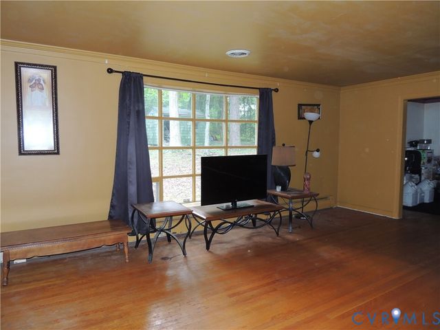 8331 Trabue Rd, Richmond, VA 23235