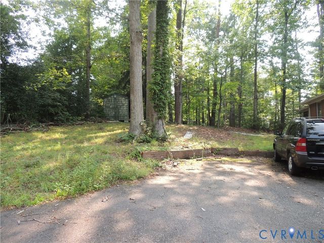 8331 Trabue Rd, Richmond, VA 23235