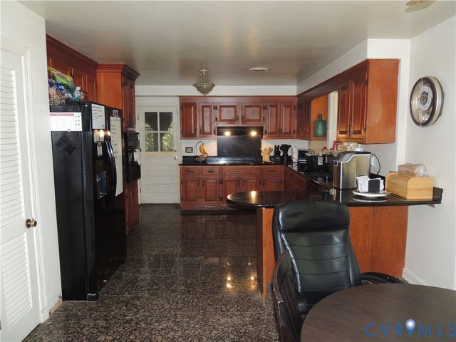 8331 Trabue Rd, Richmond, VA 23235