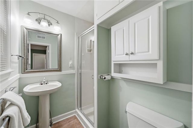 4951 Norwood Street, Westwood, KS 66205