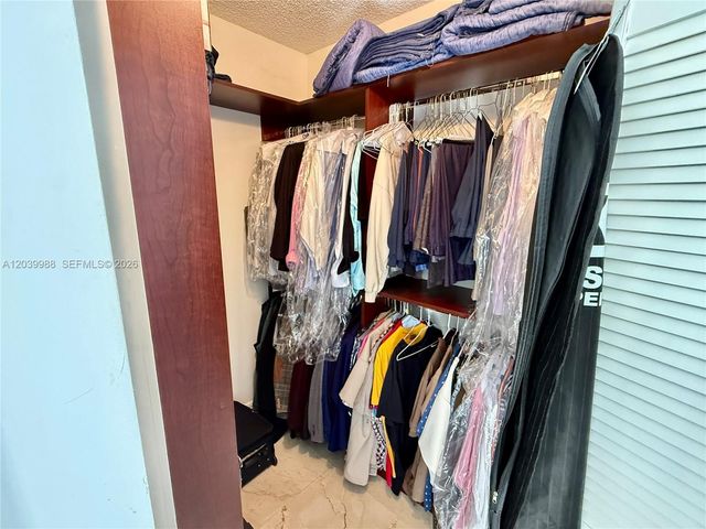 19655 E Country Club Dr 6103, Aventura, FL 33180