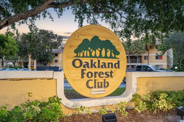 3083 N Oakland Forest Dr 206, Oakland Park, FL 33309