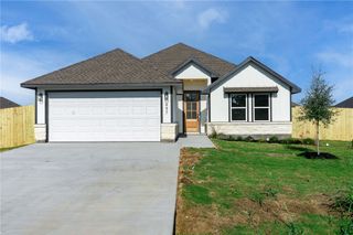 497 Combine Road, Snook, TX 77879