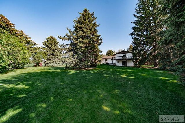 111 E 65th S, Idaho Falls, ID 83404