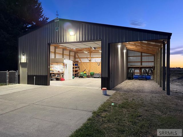 111 E 65th S, Idaho Falls, ID 83404