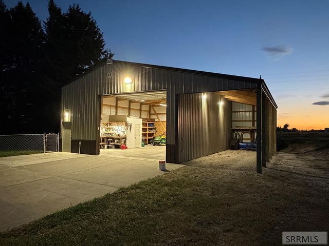 111 E 65th S, Idaho Falls, ID 83404
