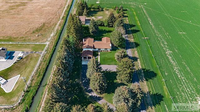 111 E 65th S, Idaho Falls, ID 83404