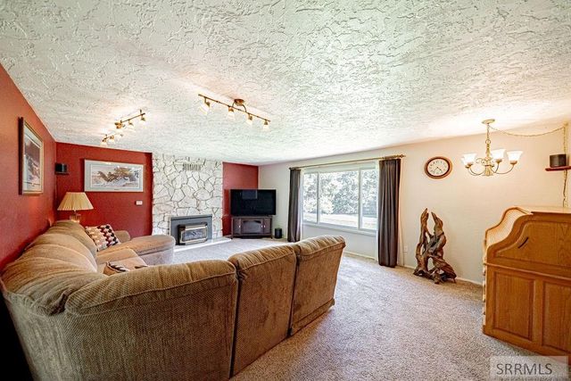 111 E 65th S, Idaho Falls, ID 83404