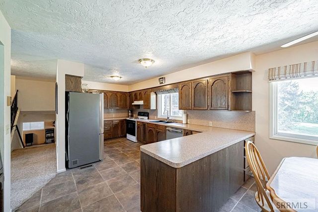 111 E 65th S, Idaho Falls, ID 83404