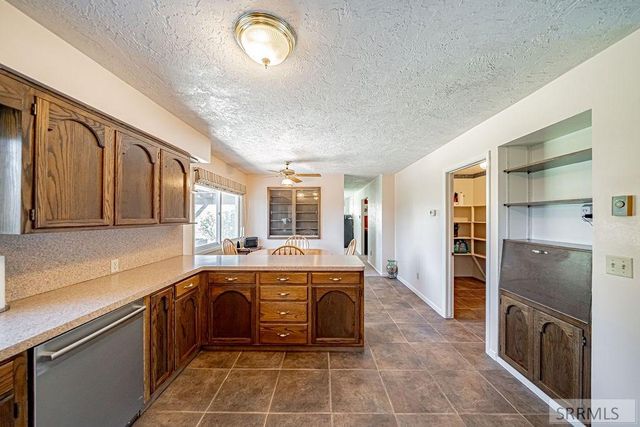 111 E 65th S, Idaho Falls, ID 83404