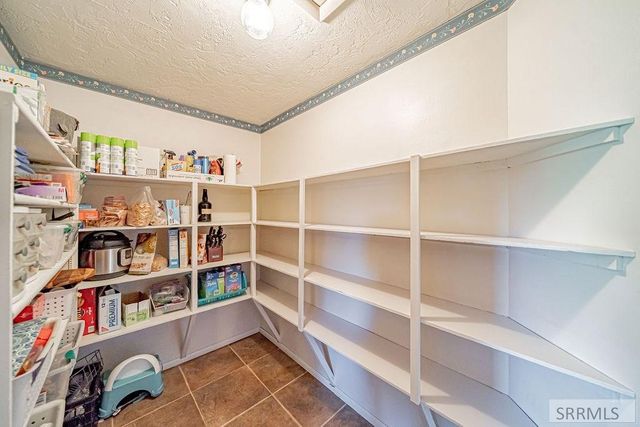 111 E 65th S, Idaho Falls, ID 83404