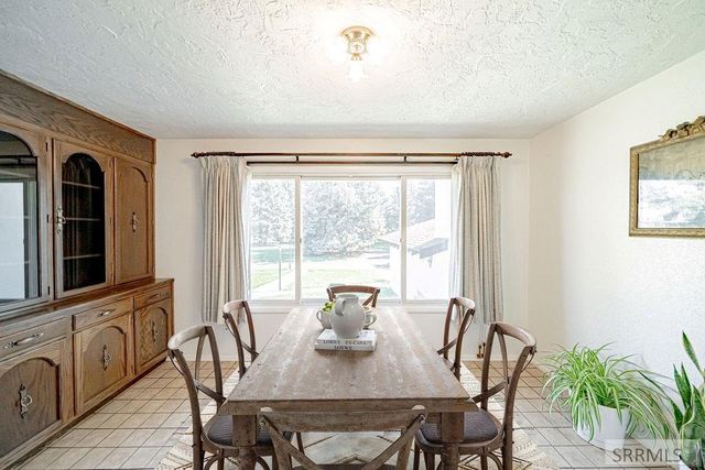111 E 65th S, Idaho Falls, ID 83404