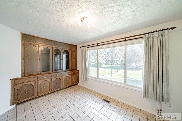111 E 65th S, Idaho Falls, ID 83404