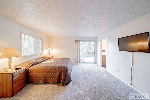 111 E 65th S, Idaho Falls, ID 83404