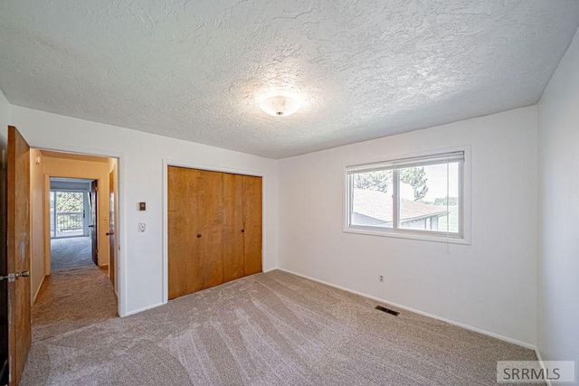 111 E 65th S, Idaho Falls, ID 83404