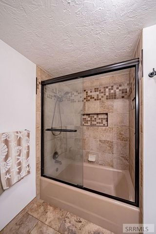 111 E 65th S, Idaho Falls, ID 83404