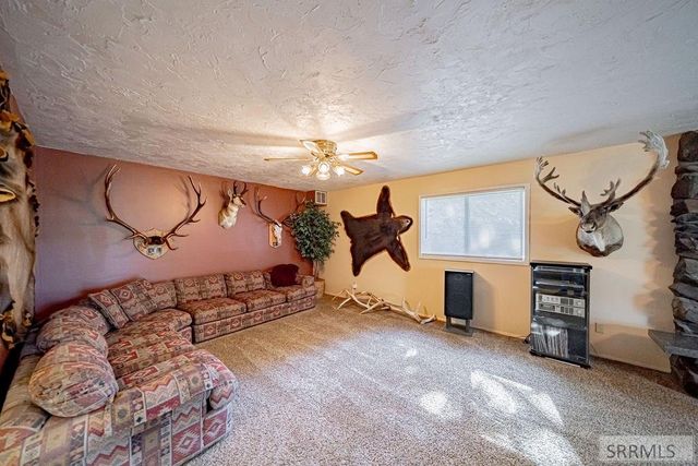 111 E 65th S, Idaho Falls, ID 83404