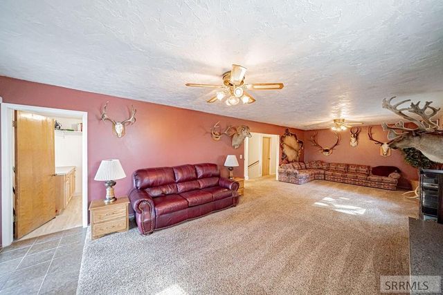 111 E 65th S, Idaho Falls, ID 83404