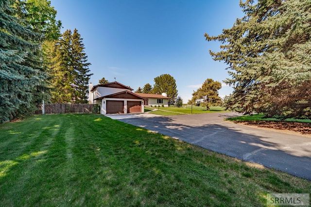 111 E 65th S, Idaho Falls, ID 83404