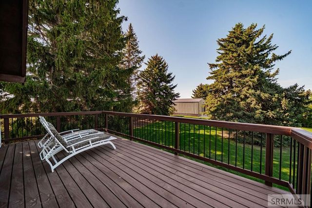 111 E 65th S, Idaho Falls, ID 83404