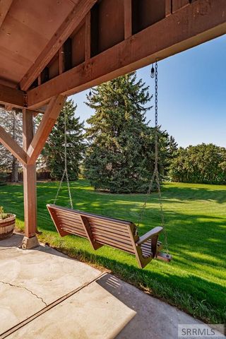 111 E 65th S, Idaho Falls, ID 83404