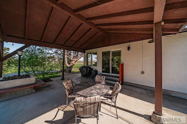 111 E 65th S, Idaho Falls, ID 83404