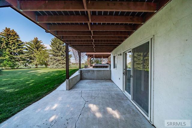 111 E 65th S, Idaho Falls, ID 83404