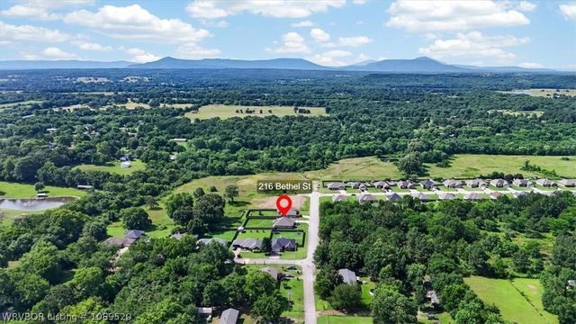 216 Bethel Street, Hackett, AR 72937