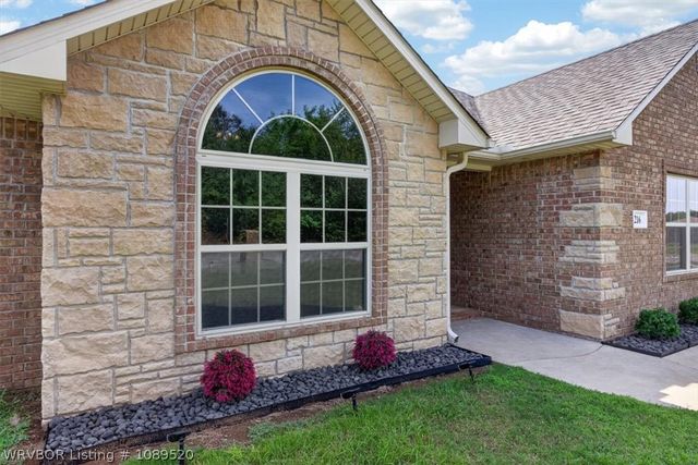 216 Bethel Street, Hackett, AR 72937