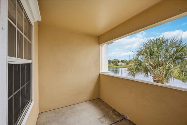 1025 VILLAGIO CIRCLE 208, Sarasota, FL 34237