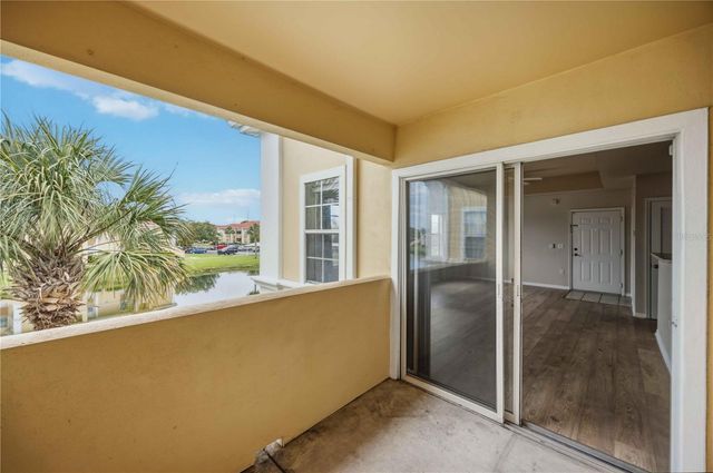 1025 VILLAGIO CIRCLE 208, Sarasota, FL 34237